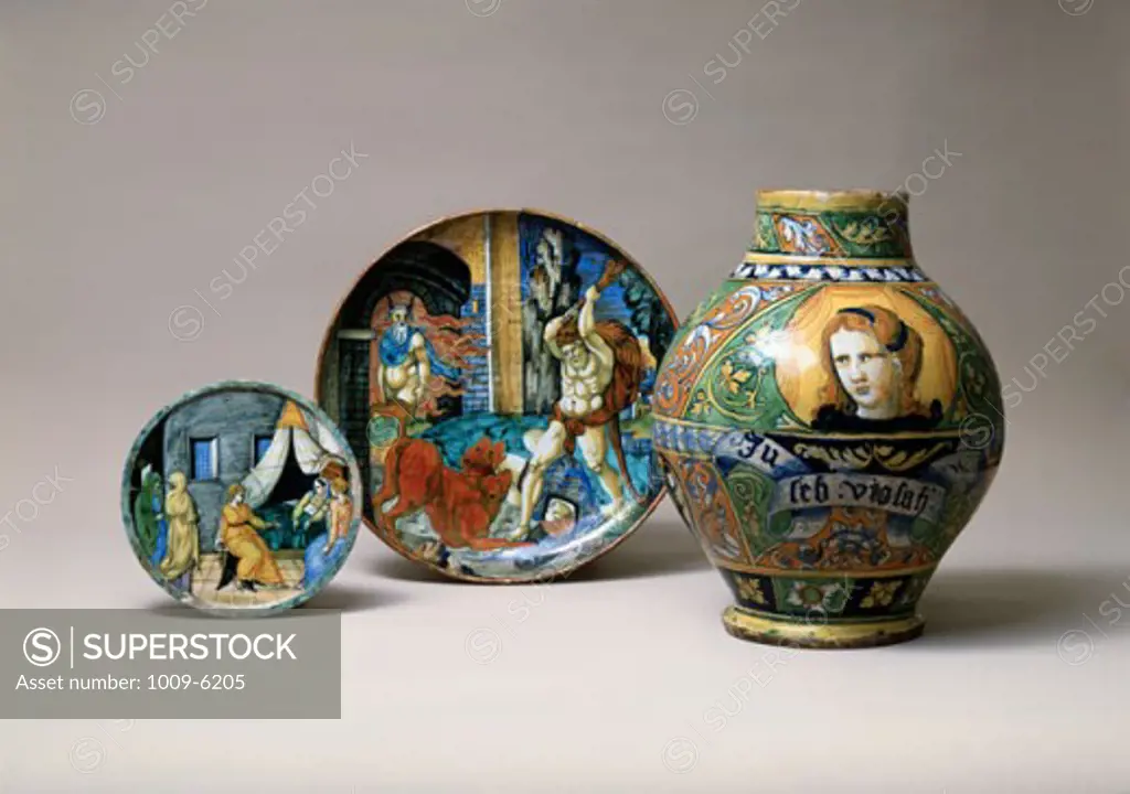 Majolica Plates & Jar 16th C. Italy Antiques State Hermitage Museum, St. Petersburg, Russia 