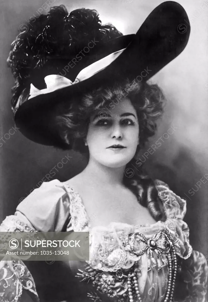 New York, New York:   c. 1905 A Rotograph of actress Lillian Russell. It is Image # B-248 in the Series.