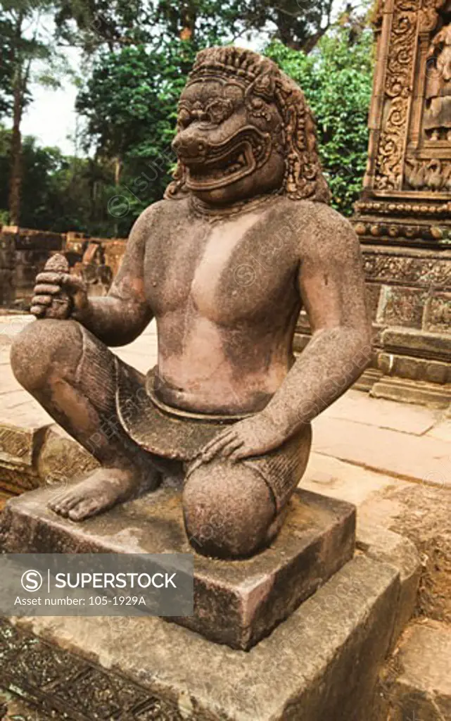 Statue in a temple, Banteay Srei, Angkor, Cambodia