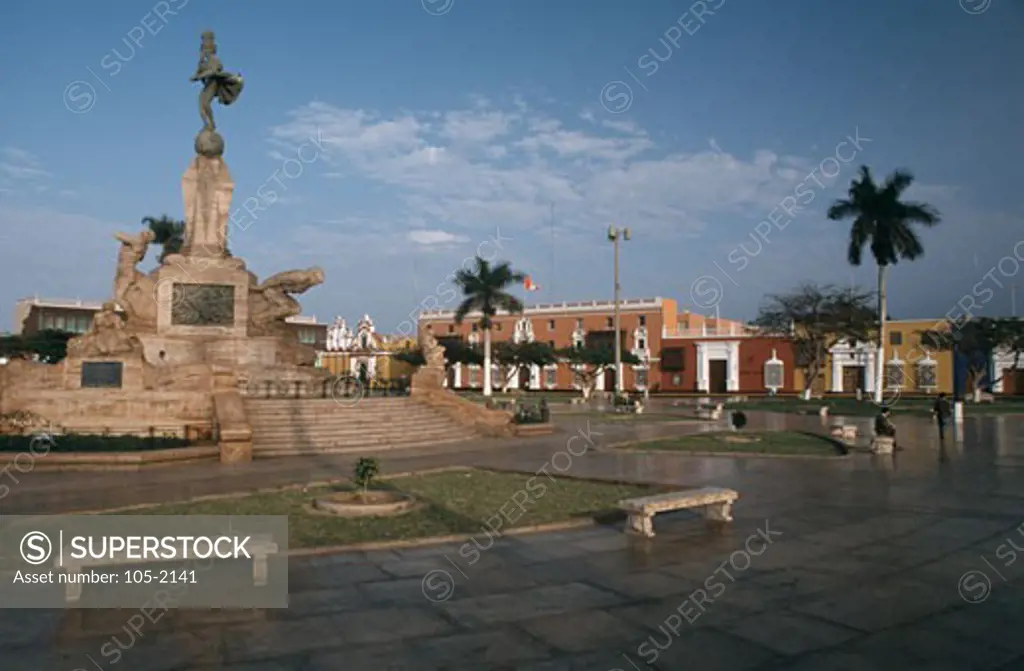 Plaza de Armas Trujillo Peru