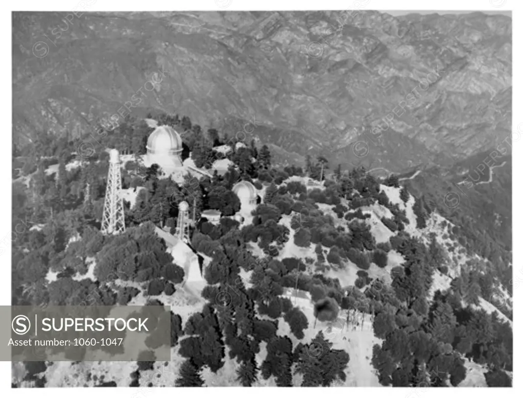 AIRPLANE VIEW OF THE OBSERVATORY FROM THE NORTHWEST.