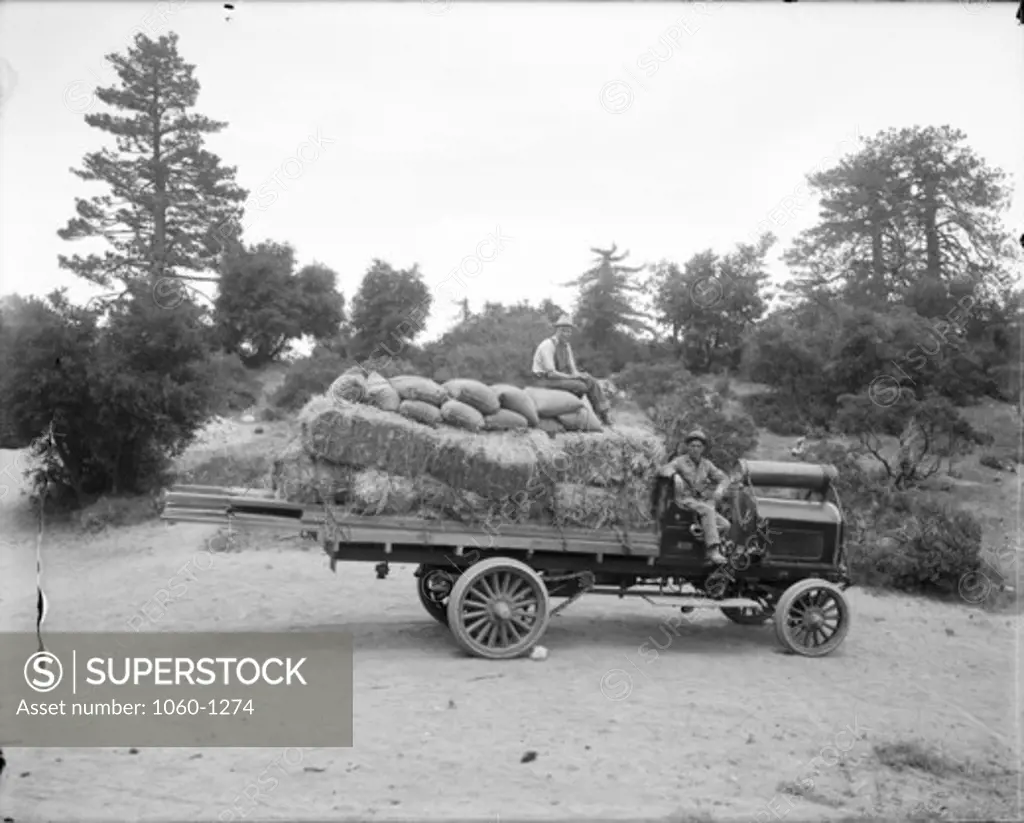 3-TON AUTO TRUCK ON MT. WILSON WITH LOAD OF LUMBER & HAY.