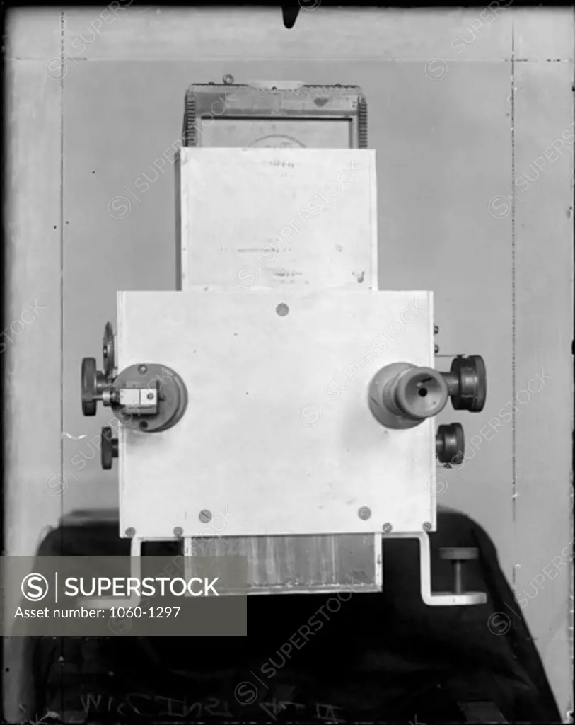 SPECTROGRAPH FOR F. E. WRIGHT: FRONT VIEW.