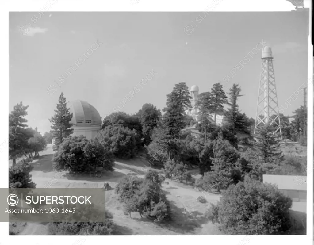VIEW FROM THE BALCONY OF THE HOOKER TELESCOPE DOME SHOWING 60-INCH TELESCOPE DOME, THE 60-FOOT TOWER TELESCOPE, AND THE 150-FOOT TOWER TELESCOPE