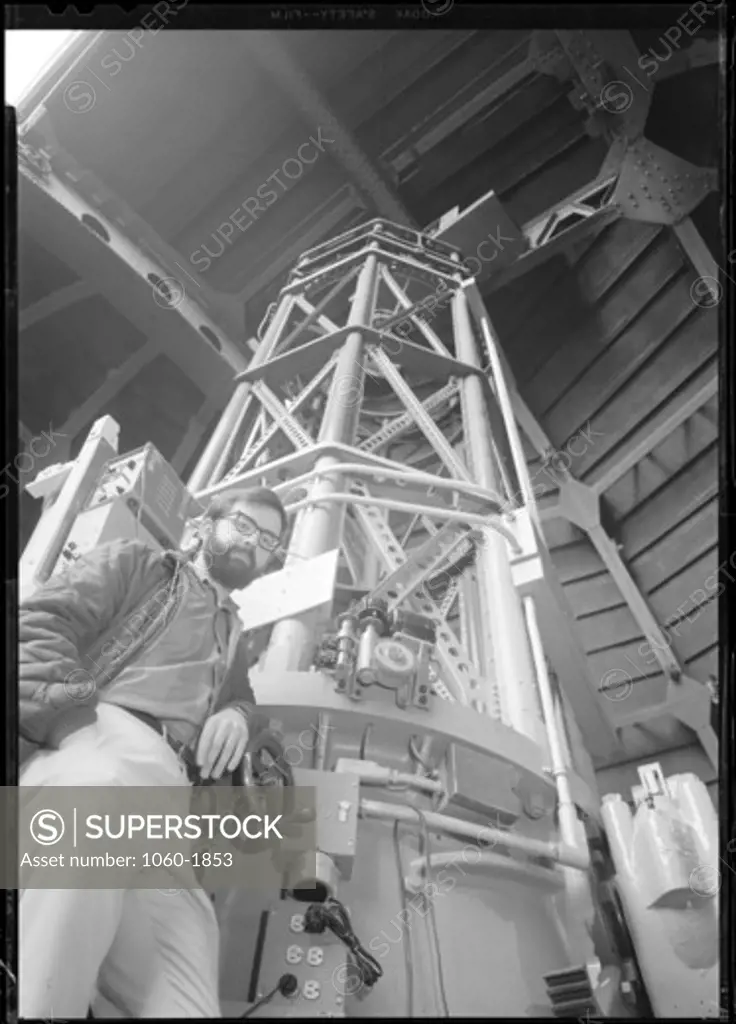 DEANE PETERSON AT THE MT. WILSON 60-INCH TELESCOPE.