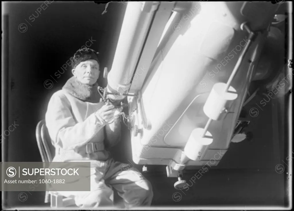 OBSERVER AT 10-INCH TELESCOPE ON MT. WILSON.