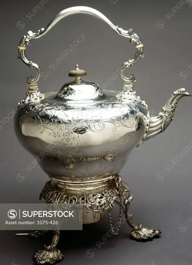 USA, Florida, Jacksonville, Cummer Museum of Art and Gardens, Silver Tea Kettle with Detachable Urn by Paul Storr, 1792, (1771-1844)