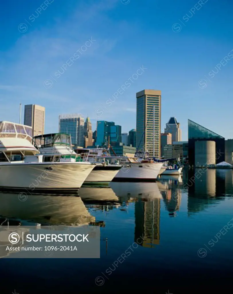 Boats at the Inner Harbor, Baltimore, Maryland, USA