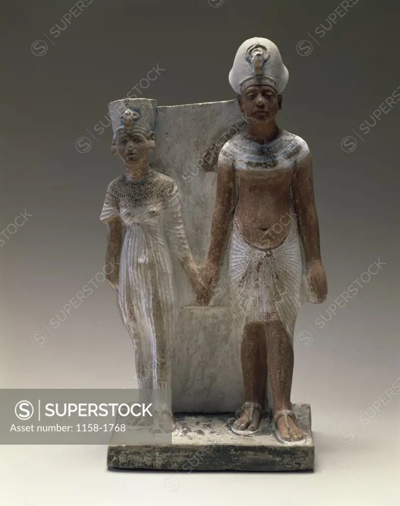 Akhenaton and Nefertiti  Egyptian Art 