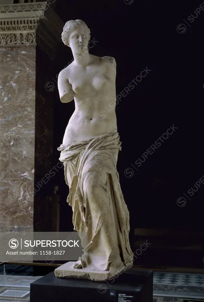 VENUS OF MILO VENUS DE MILO GREEK ART d Musee du Louvre, Paris 