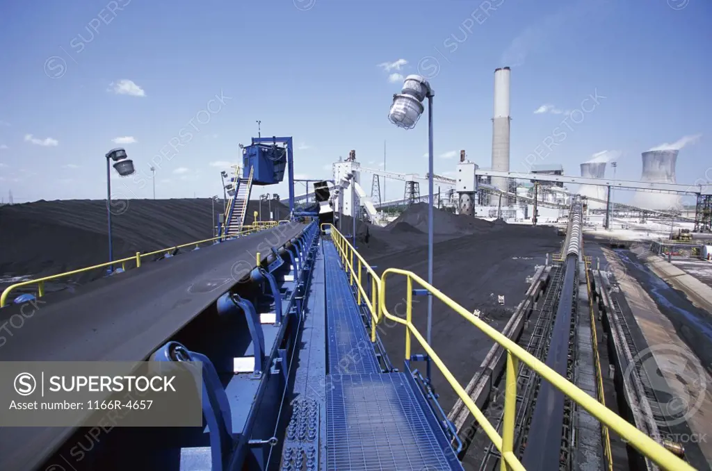 Conveyor belt at a power plant