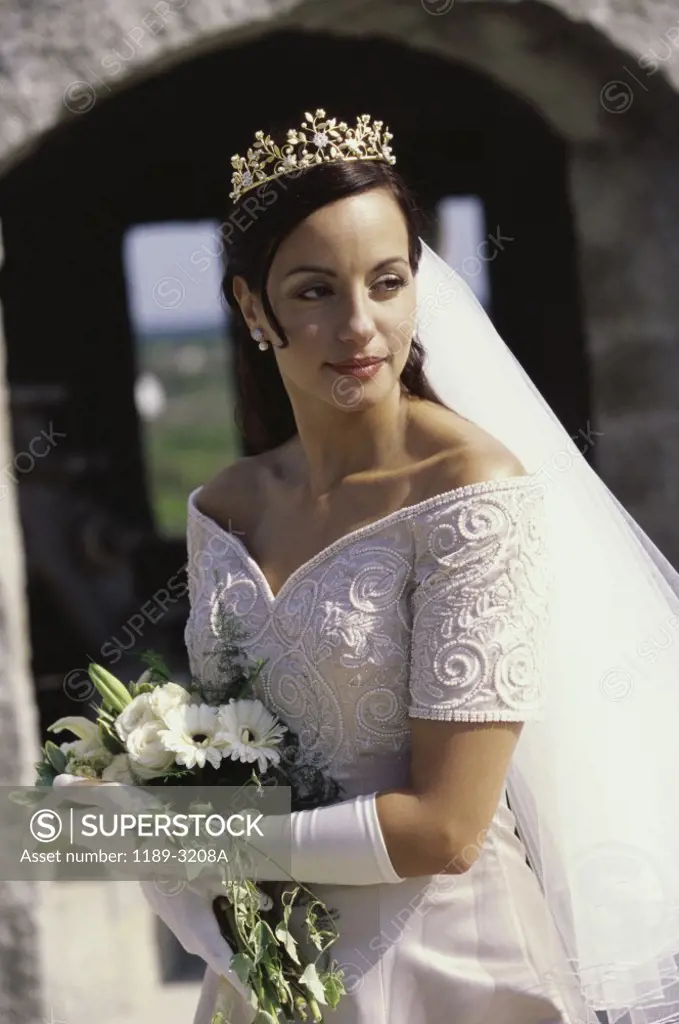 Side profile of a bride