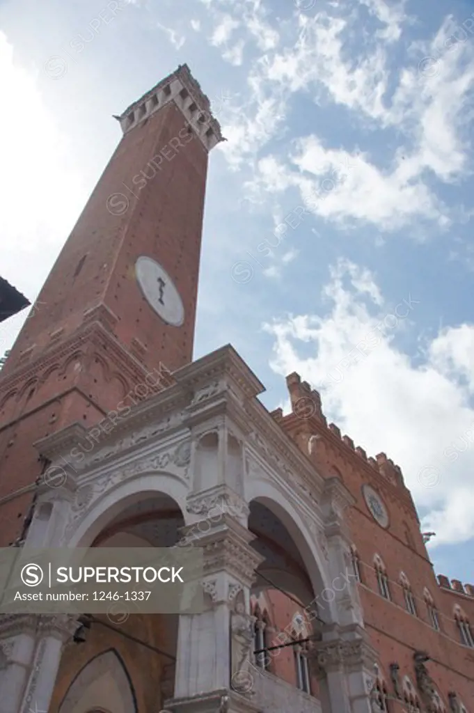 ITALY, Tuscany, Siena: Palazzo Pubblico, Torre del Mangia