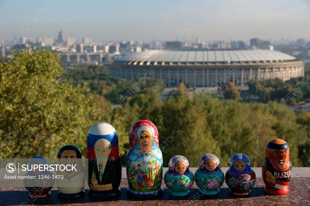RUSSIA, Moscow, Sparrow Hills: Sale of Matroschkas, sport stadion, modern city at rear