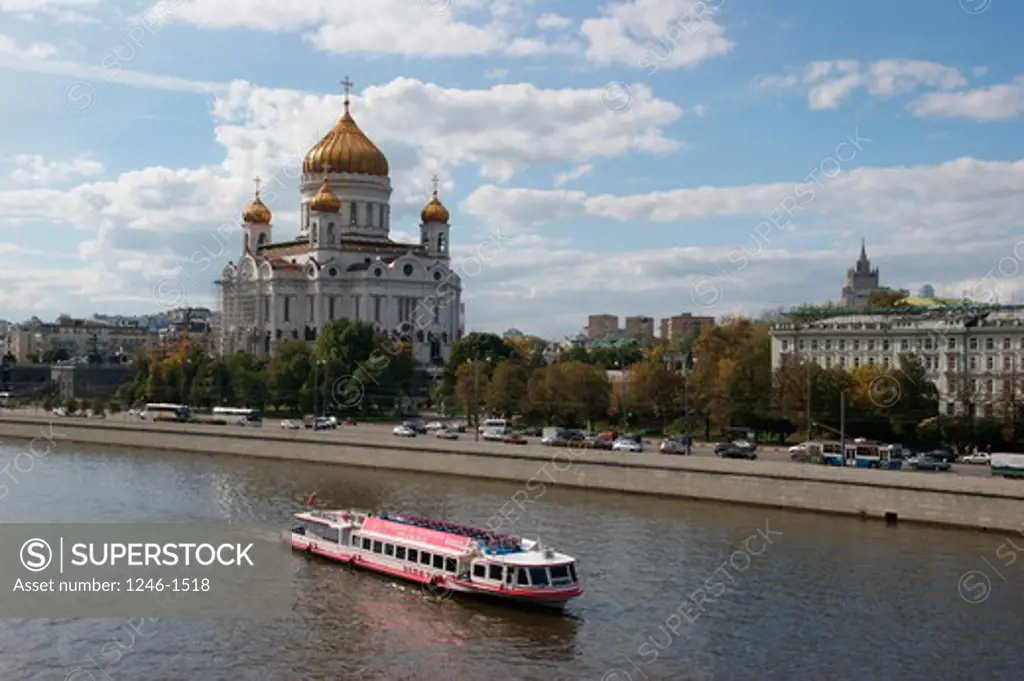 RUSSIA, Moscow:  Christ Redeemer Cathedral, Moskva River, excursion ship
