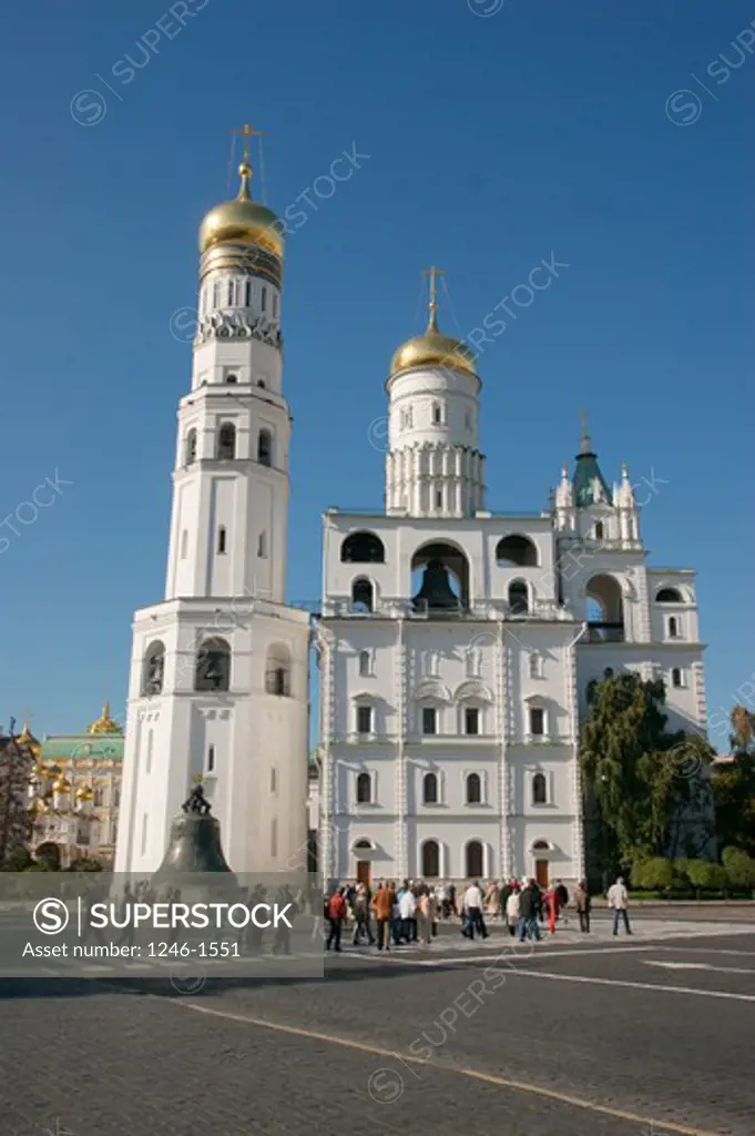RUSSIA, Moscow, Kremlin:  Bell Tower Ivan Velikij and Cathedral