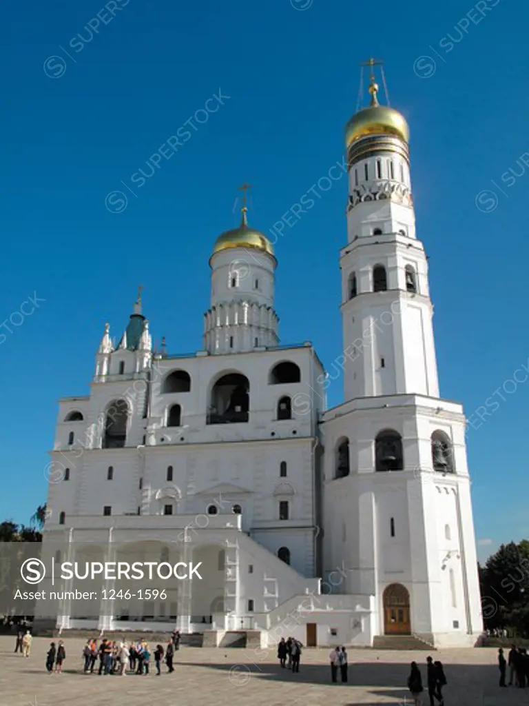 RUSSIA, Moscow, Kremlin: Ivan Velikij (Bell-Tower) and Cathedral