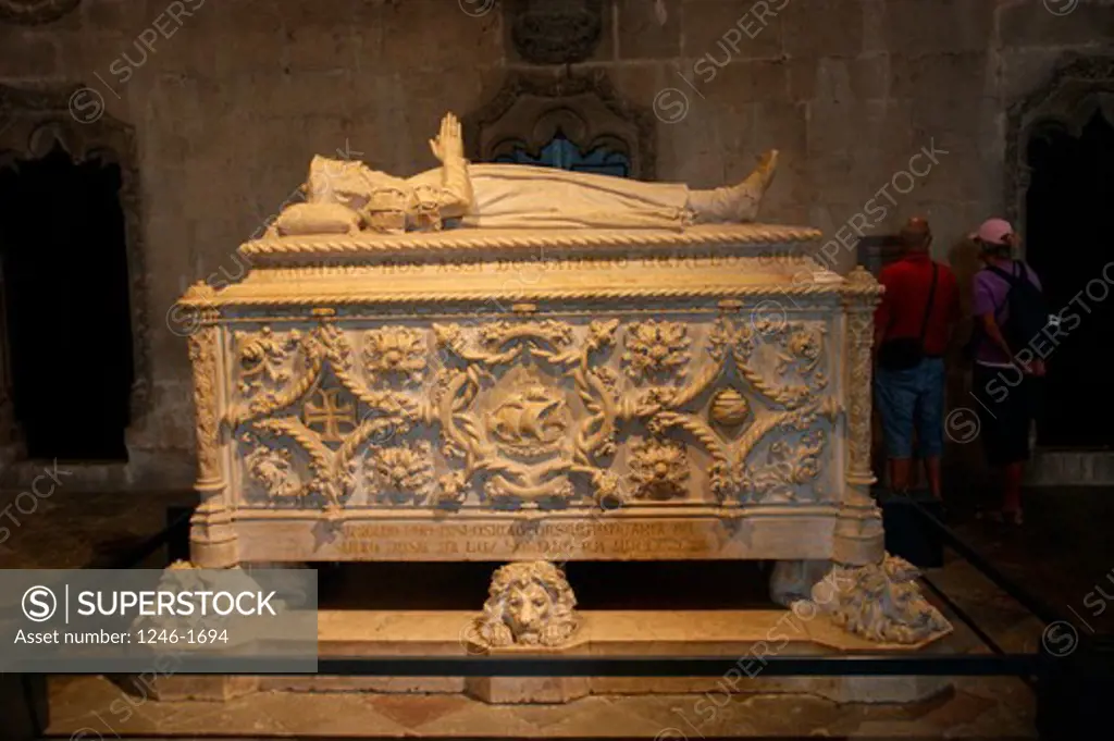 PORTUGAL, Lisbon, Belem: Sarkophagus of Vasco da Gama in the Vasco da Gama Cathedral
