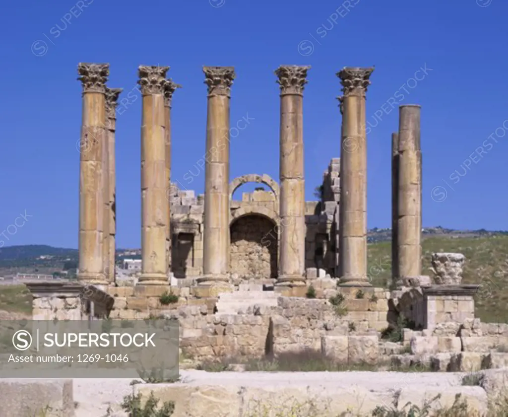 Old ruins of a temple, Temple of Artemis, Jerash, Jordan