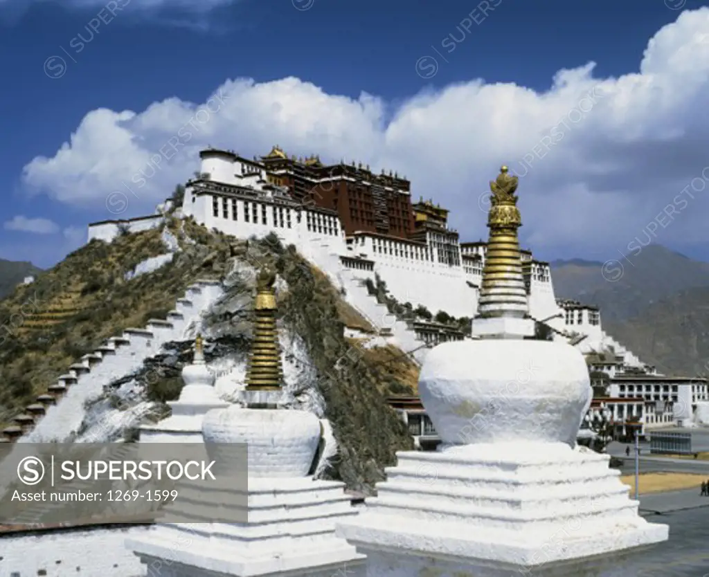 Low angle view of a palace, Potala Palace, Lhasa, Tibet