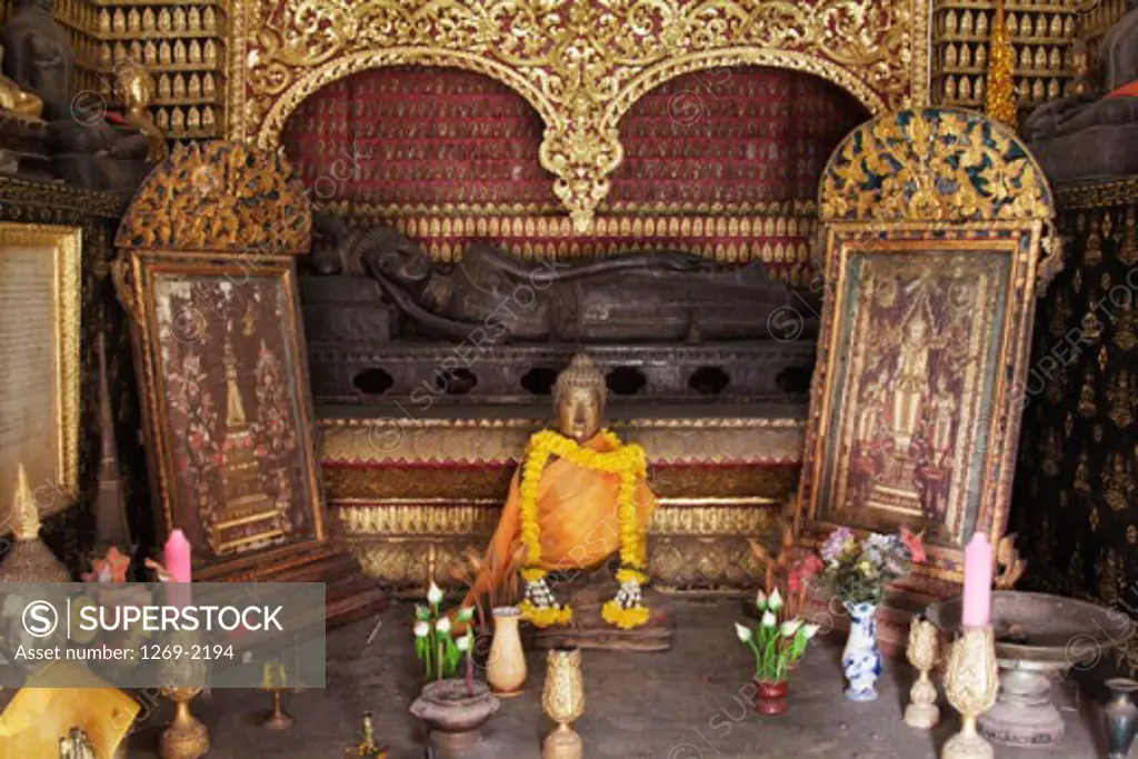 Red Chapel Wat Xieng Thong Luang Prabang, Laos