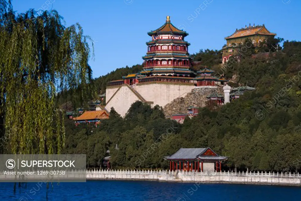 Lake in front of a palace, Kunming Lake, Longevity Hill, Summer Palace, Beijing, China