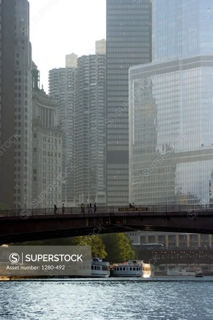 USA, Chicago,Illinois, Marina City and buildings along Wacker Drive as seen from Chicago River