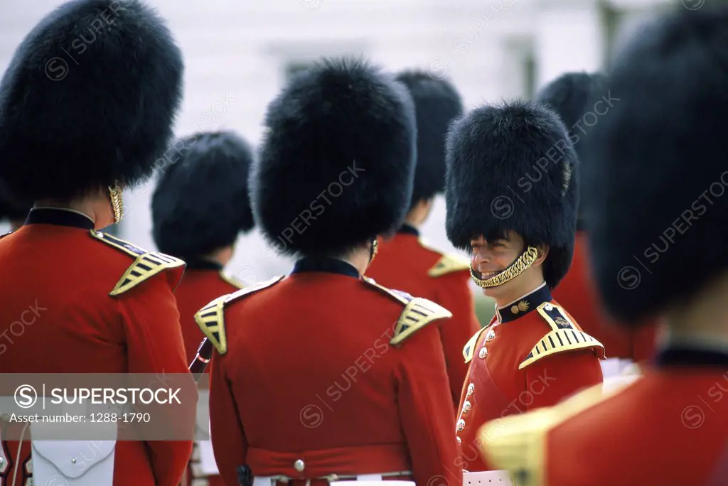 British Royal Guards in their uniform, Changing of the Guard, Buckingham Palace, London, England