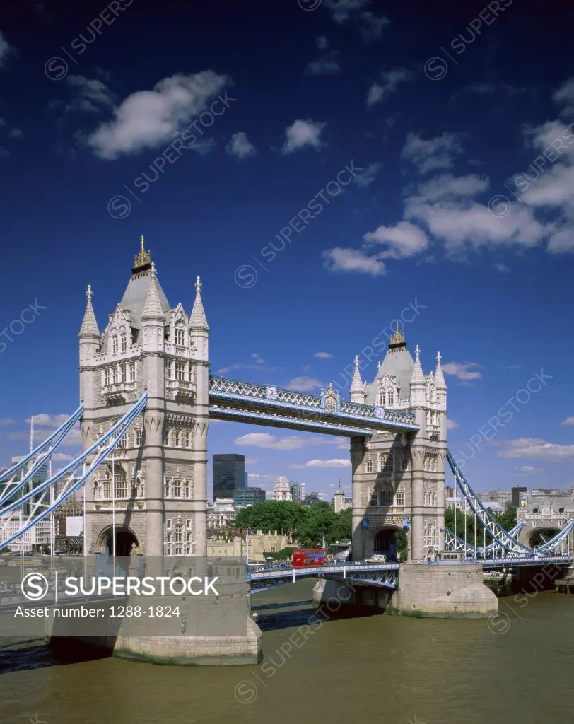 Bridge across a river, Tower Bridge, London, England
