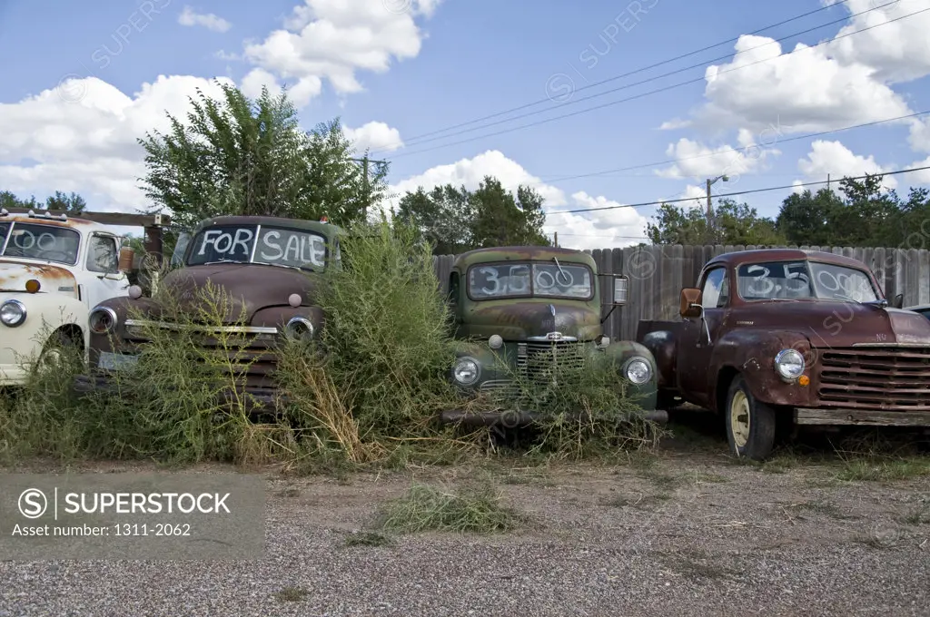 Rusty cars for sale, Tijeras, Route 66, Albuquerque, New Mexico, USA