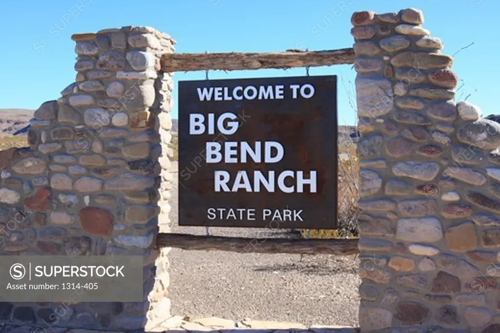 USA, Texas, Big Bend Ranch State Park information sign