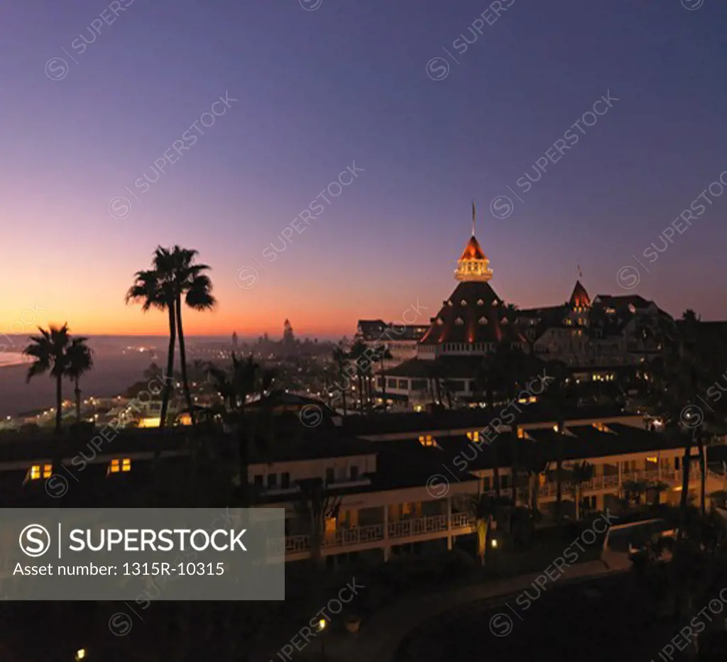 USA, California, Coranado Island, Hotel del Coronado and beachfront at dusk