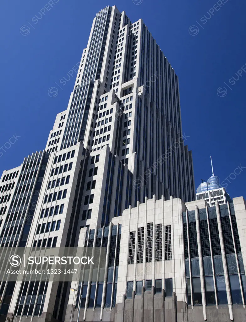 Low angle view of a building, Franklin Center, Chicago, Cook County, Illinois, USA