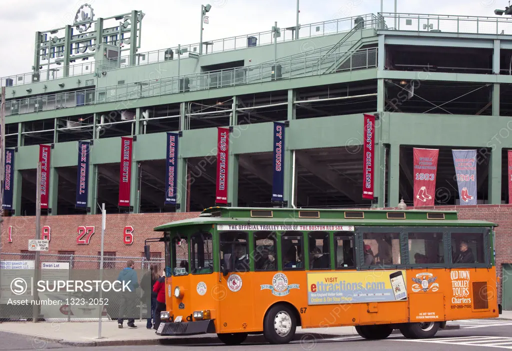 USA, Massachusetts, Boston, Tour bus in front of Fenway Park