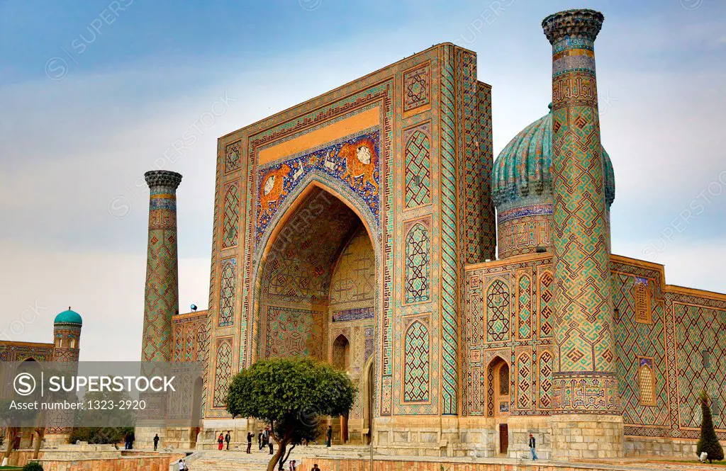 Uzbekistan, Samarkand, Registan, Islamic school