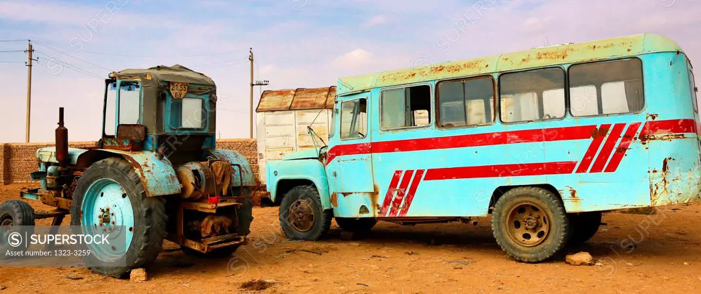 Uzbekistan, Old tractor and bus