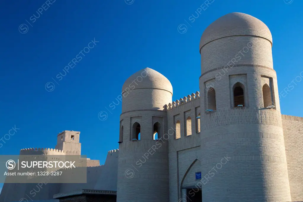Uzbekistan, Khiva, Ark Darvoza Gate near Kunya Ark