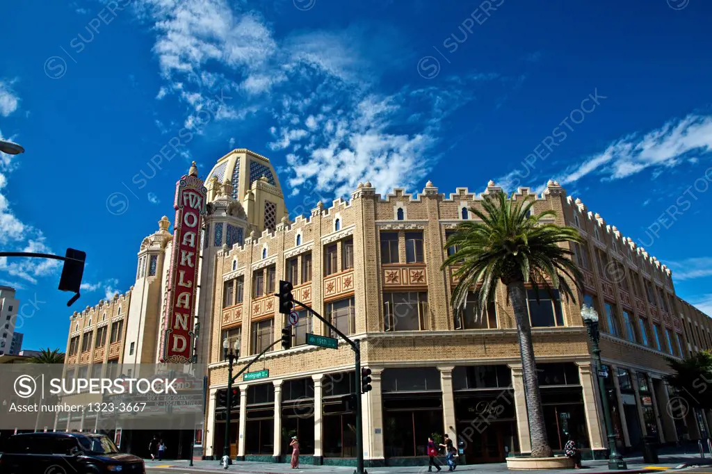 Entertainment Building, Fox Oakland Theatre, Telegraph Avenue, Oakland, California, USA