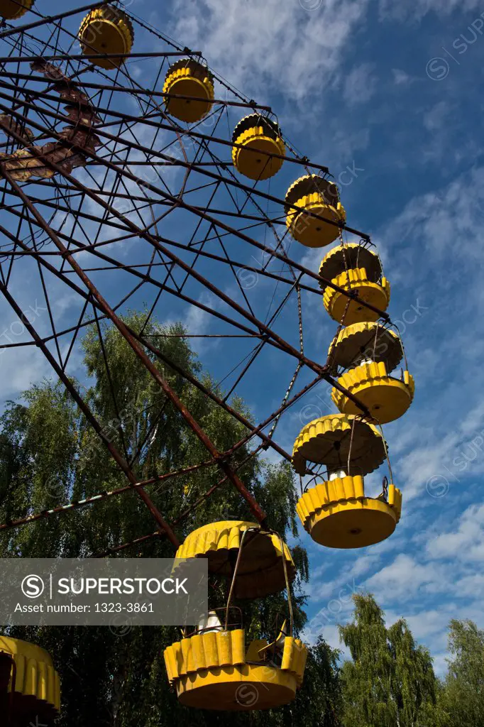 Abandoned ferris wheel in an amusement park, Pripyat Amusement Park, Pripyat, Ukraine