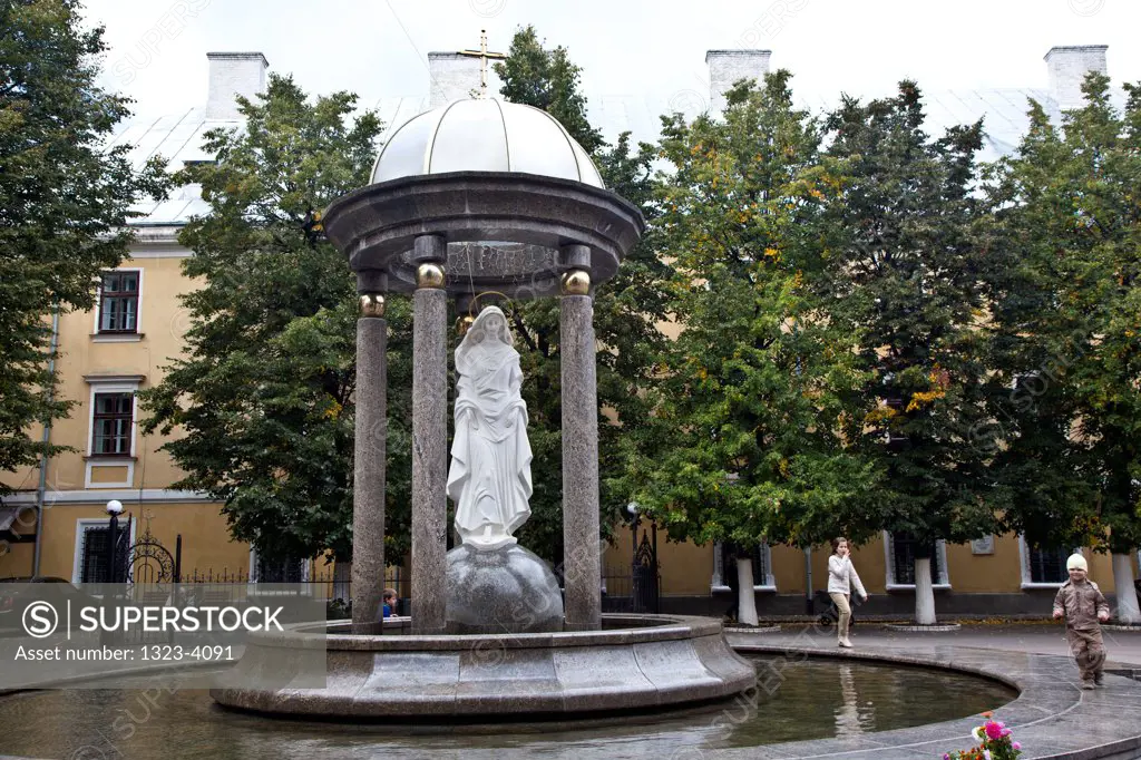 Ukraine, Ivano-Frankivsk, Fountain Rotunda of Our Lady of Frankivsk