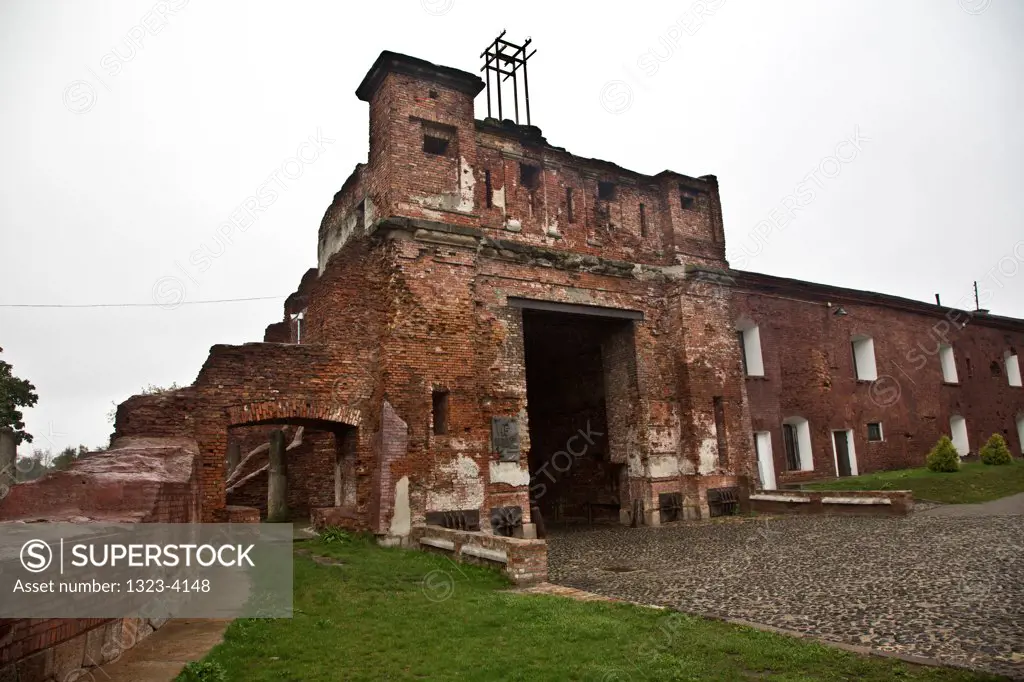 Belarus, Brest, Brest Fortress, Old entrance gate to Brest Memorial Complex