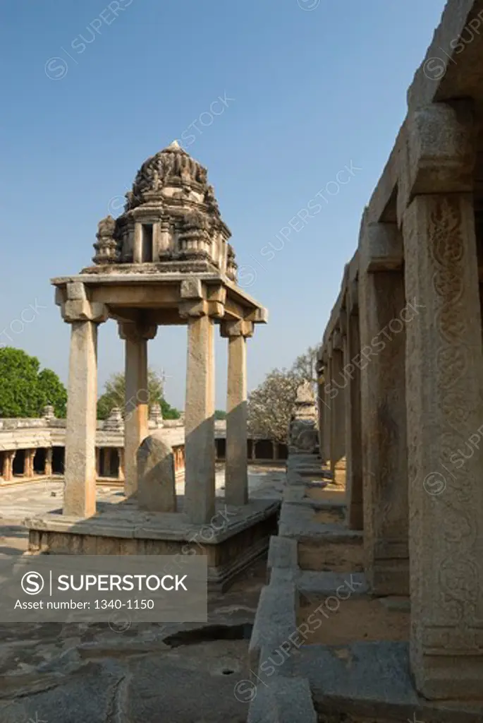 India, Andhra Pradesh State, Lepakshi, Kalyana Mantapa at Veerabhadra Temple, The Veerabhadra Temple complex was built during the rule of king Achyuta Deva Raya of the Vijayanagar dynasty in the mid-16th century by the brothers Veeranna and Virupanna, Nayak chieftains and governors of Penukonda,