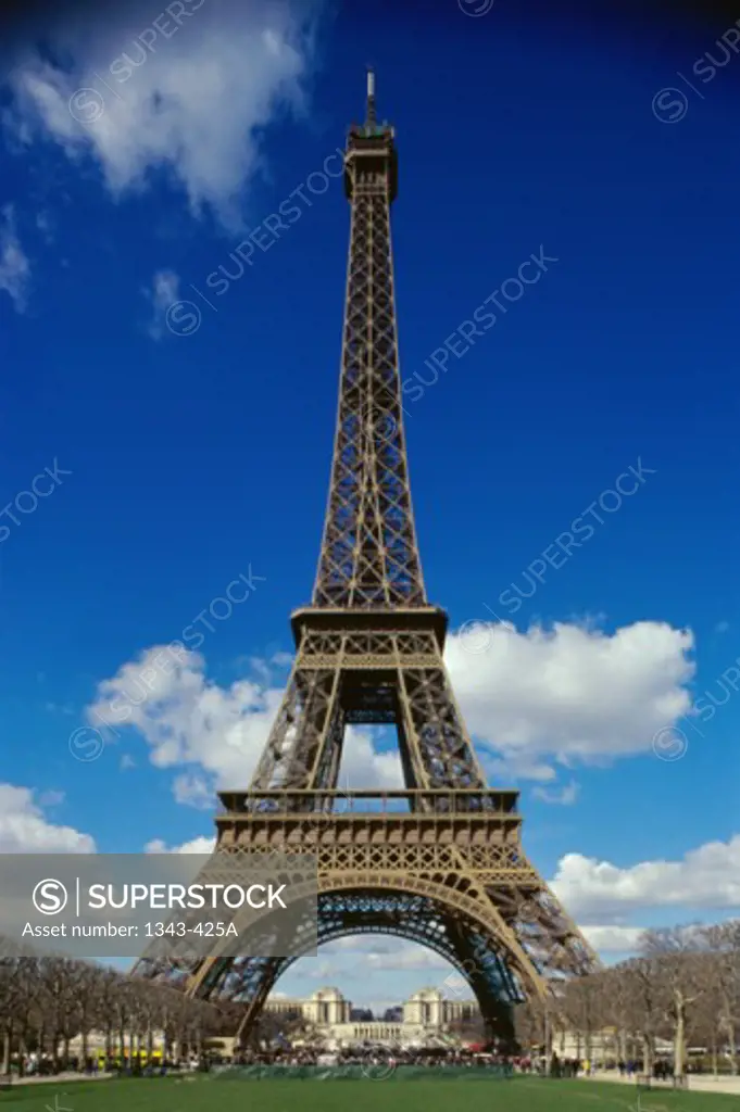 Eiffel TowerParisFrance