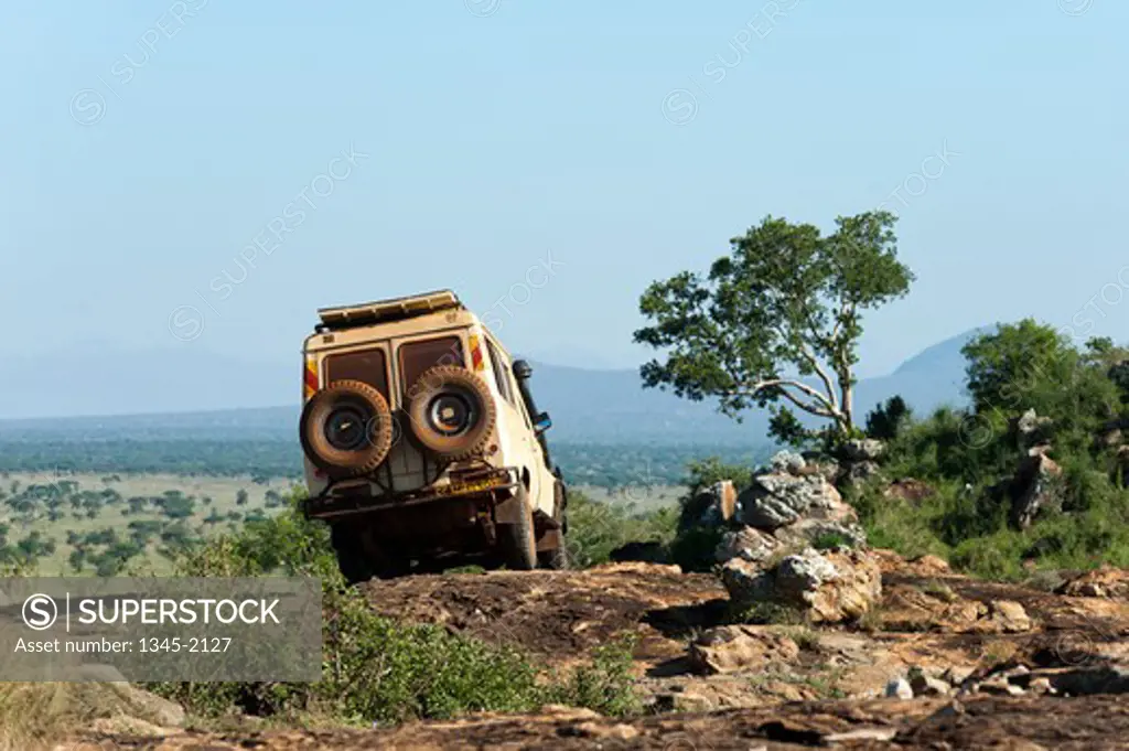Jeep at wildlife reserve, Lualenyi Game Reserve, Kenya