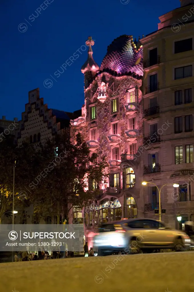 Spain, Catalonia, Barcelona, Casa Batllo illuminated at night