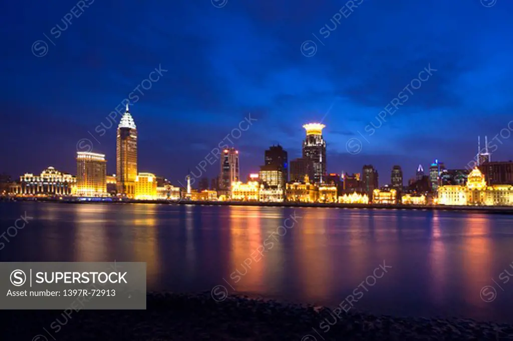 China, Shanghai, Huangpu River
