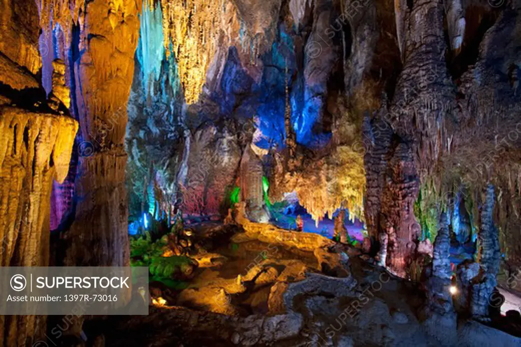 Dragon King's Palace Cave, Stalactite, Guangxi Province, China