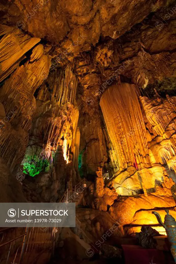 Dragon King's Palace Cave, Stalactite, Guangxi Province, China