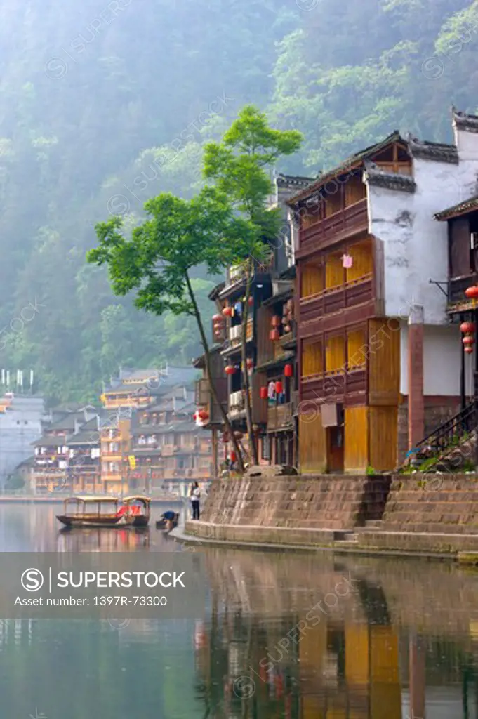 Pheonix Old City, Tuojiang River, Stilted Building, Phoenix County Province, Hunan Province, China, Asia
