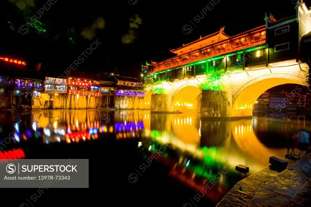 Pheonix Old City, Tuojiang River, Hongqiao Bridge, Nightlife, Phoenix County Province, Hunan Province, China, Asia